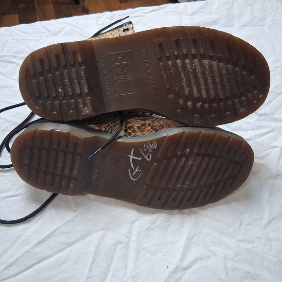 Dr Martens Pascal Snack Print Leather Combat Boots Size 9 - Picture 3 of 7